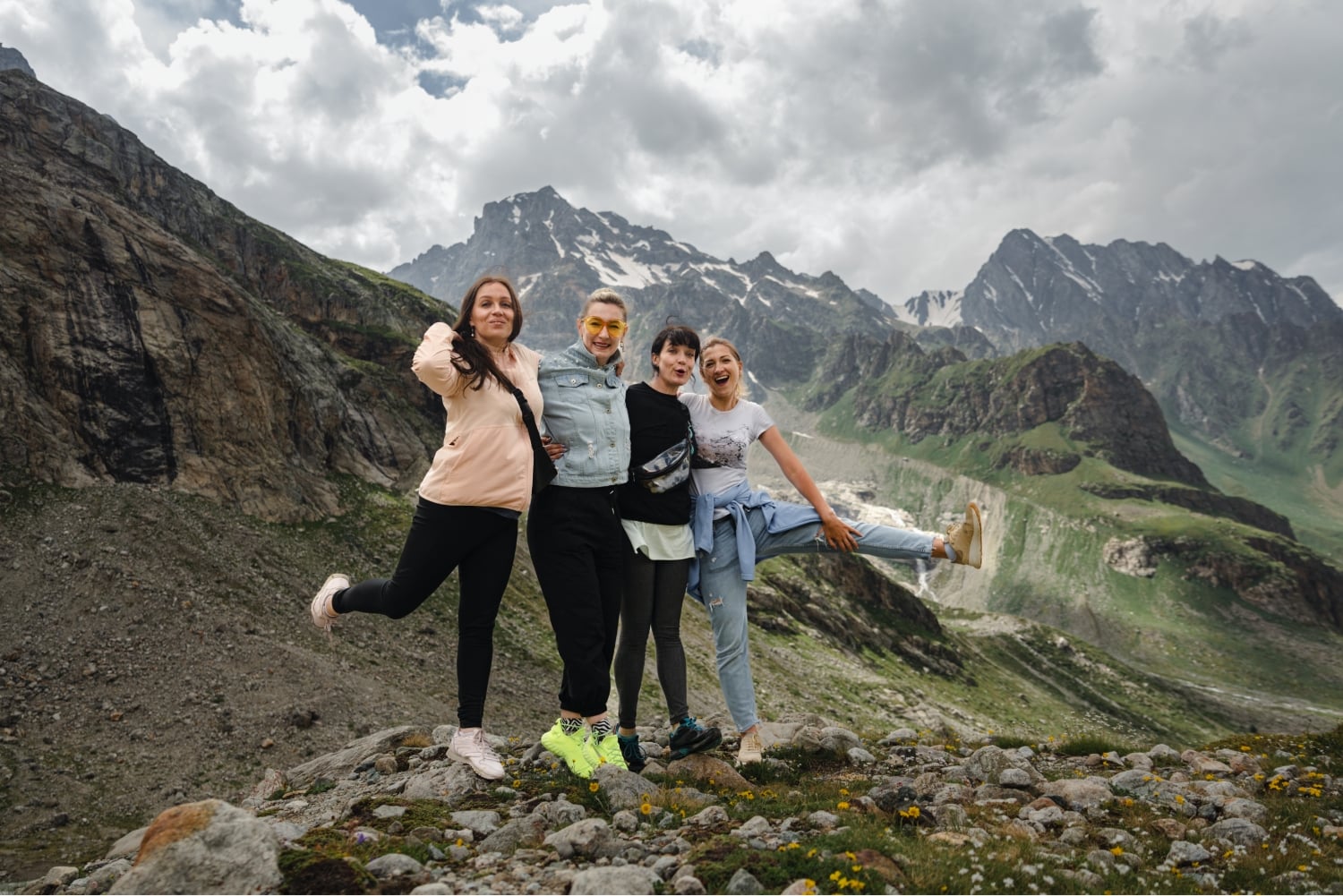 Lakes & Mountains Vacations