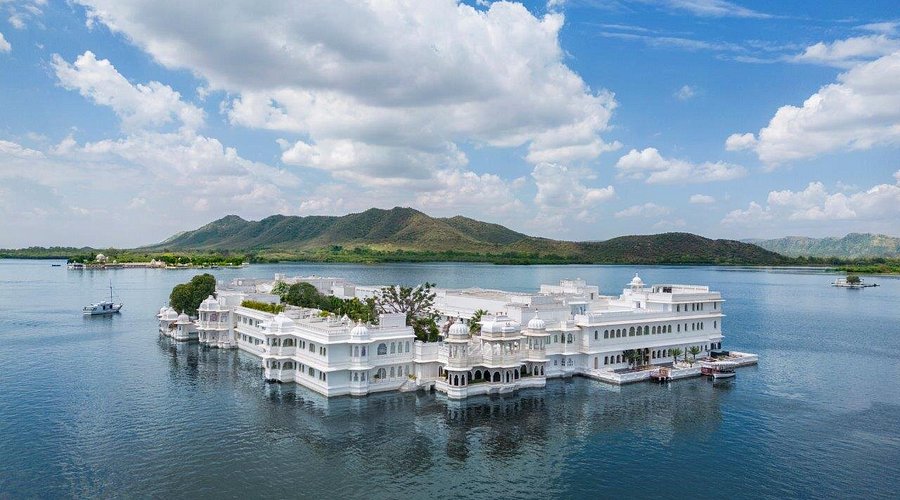 Golden Triangle with Udaipur
